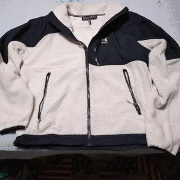 언더아머 플리스 자켓 아이보리/블랙