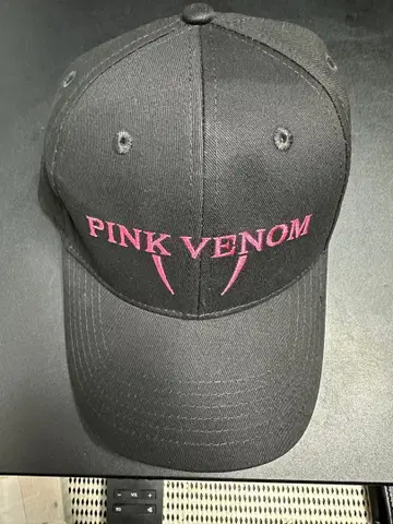 핑크 베놈 캡