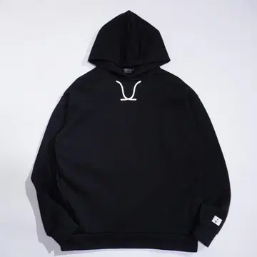 새상품 / 후드티 / 길거리 스니커즈 가게 직원이 만드는 상의