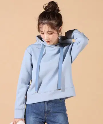 라이트 블루 후드 부착 후드티