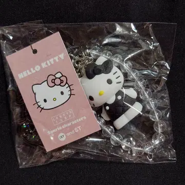 LOWRYS FARM 헬로키티 스트랩