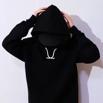 길거리 스니커즈 샵 점원 x 상의 후드티