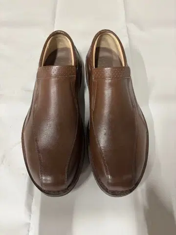 Hush Puppies 브라운 가죽 신발