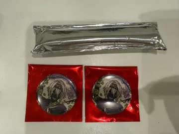 #컴퍼스 아루 진로우 캔뱃지 x 2, 태피스트리