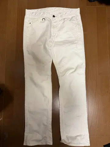 archive white skinny opium y2k