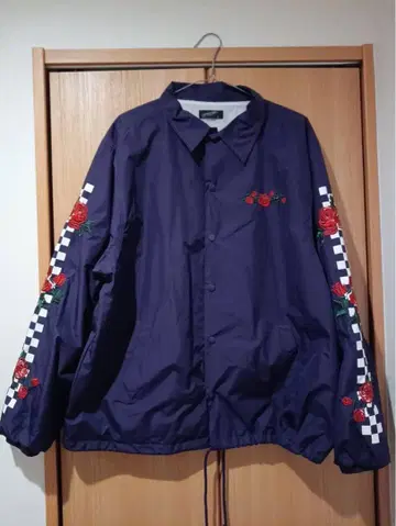 장미 자수 보라색 나일론 자켓