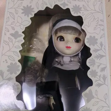 Pullip sacralita 사쿠라리타