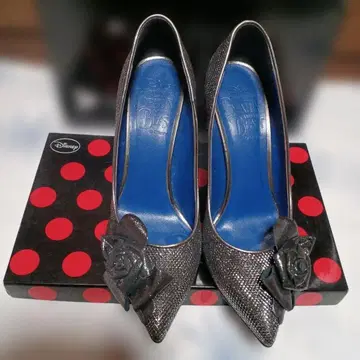 Disney 블랙 글리터 펌프스