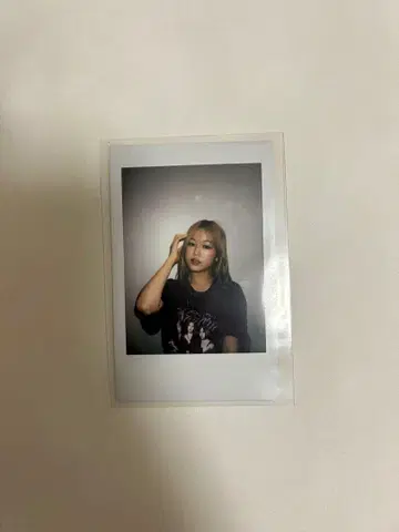 iScream YUNA 폴라로이드