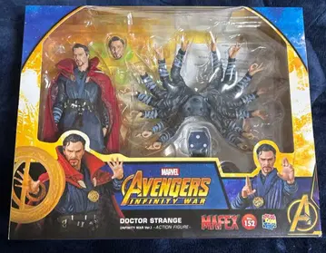 MAFEX 닥터 스트레인지 어벤져스 인피니티 워