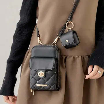 chico CHICO 퀼팅 스마트폰 숄더백 블랙