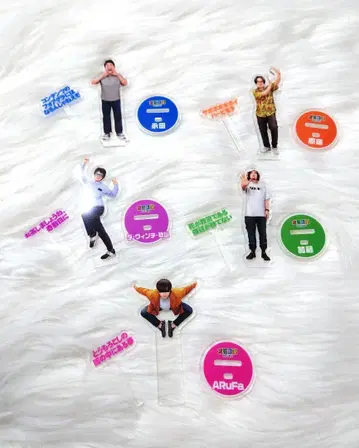 오모코로 아크릴 스탠드 캔 세트