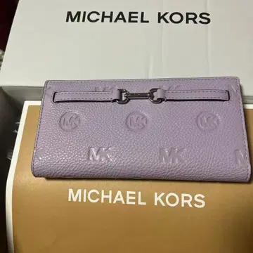 MICHAEL KORS 라벤더 장지갑