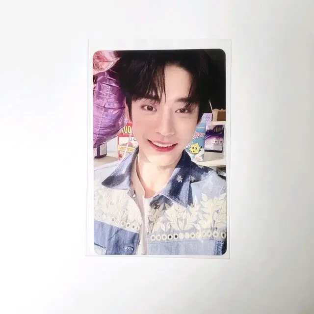 제베원 김지웅 일본 유라유라 팬콘 타워레코드 특전 앨범포카 럭드시그분철