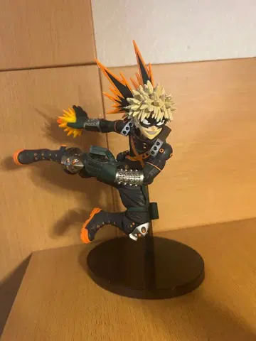 나의 히어로 아카데미아 바쿠고 카츠키 피규어