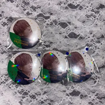 우라타누키 실사 캔뱃지