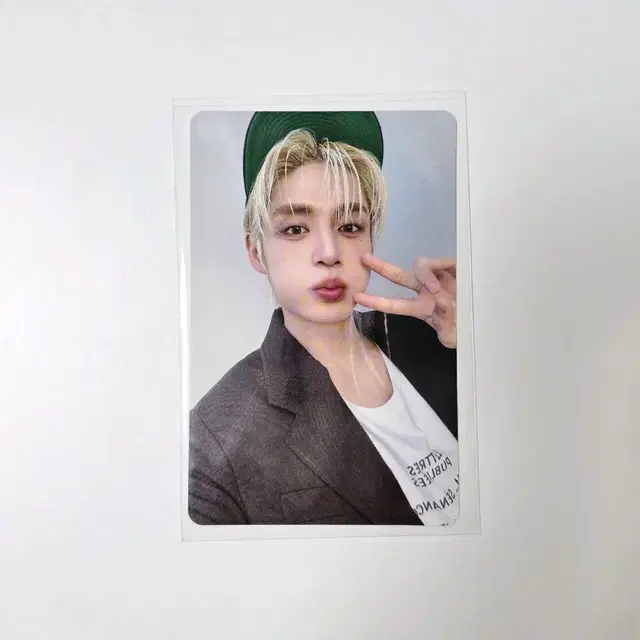 제베원 김지웅 일본 프레젠트 타워레코드 앨범포카 zb1 팬콘 시그분철