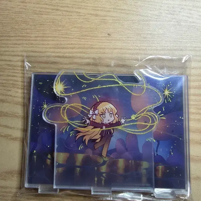 림버스컴퍼니 이스마엘 아크릴 스탠드 판매합니다