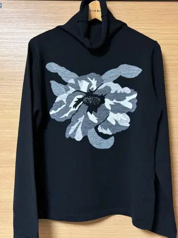 caravan 울 100% 니트 블랙