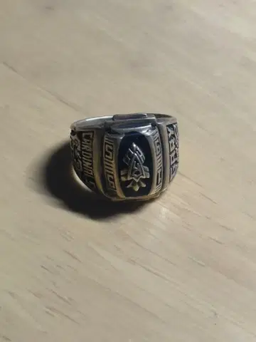 GARY 90s CARDINALS 골드 반지