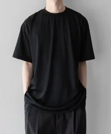 INTERIM 인테림 메리노울T셔츠 블랙