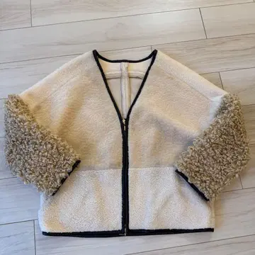 개럴개런트 보아 플리스 이소재 숏코트 블루종 패치워크