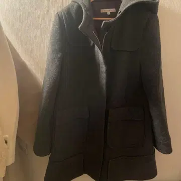 폴앤조 그레이 후드 부착 그레이 코트