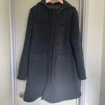 폴앤조 그레이 후드 부착 그레이 코트 배송비 포함 포켓 있음