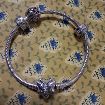 PANDORA 실버 나비 모티브 비즈 팔찌