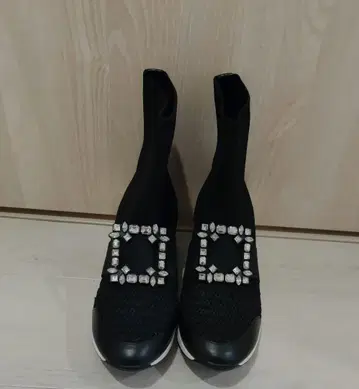 [ 미사용 새상품 ] 정가 1.6만 EVOL METOKA 비쥬 숏부츠 L