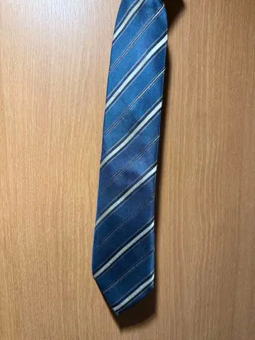 TOMORROWLAND 네이비 스트라이프 넥타이