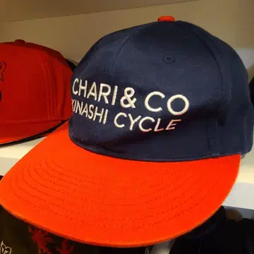 [레어] 기나시 사이클 x CHARI&CO 네이비 x 레드 콜라보 캡