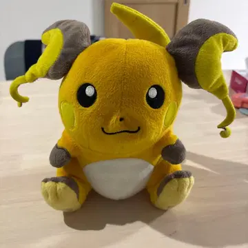 라이츄 봉제 인형