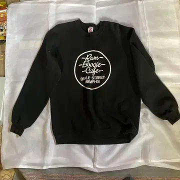 럼 부기 카페 블랙 맨투맨