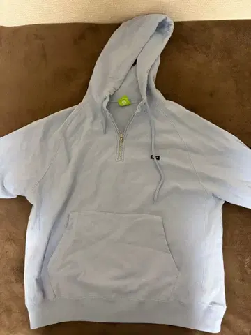 HUF 라이트 블루 집업 후드티