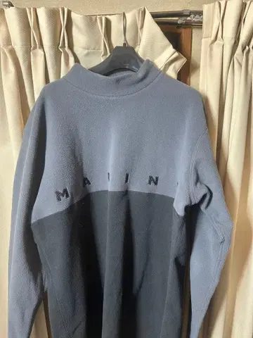 muta 무타 플리스 모크넥 풀오버