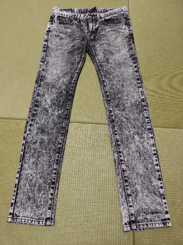 glamb 스키니 데님 케미컬 워시