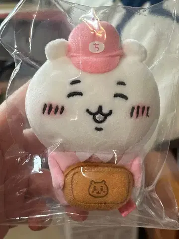 1 치이카와 (먼작귀) 일하는 스태프 마스코트