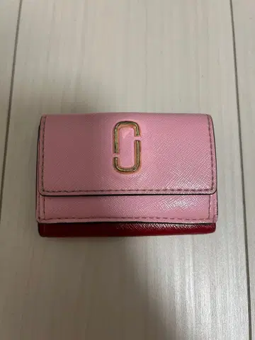 [ MARC JACOBS ] 3단 폴더형 컴팩트 지갑 / 핑크 & 빨간색
