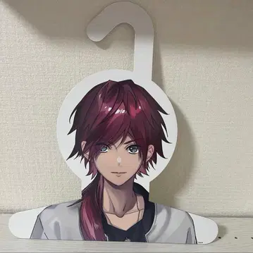 니지산지 로렌 이로아스 행거 니지T 굿즈