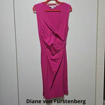 Diane von Furstenberg 슬리브리스 무릎 기장 원피스 핑크