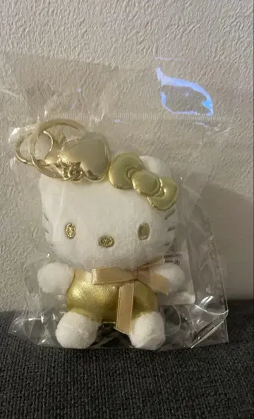 산리오 한국 한정판 헬로키티 골드 봉제 인형 키링