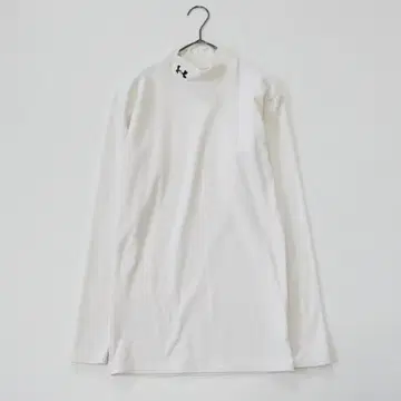 UNDER ARMOUR 언더아머 모크넥 이너 셔츠