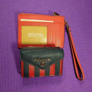 MICHAEL KORS 3단 폴더형 지갑 & 패스 카드 케이스