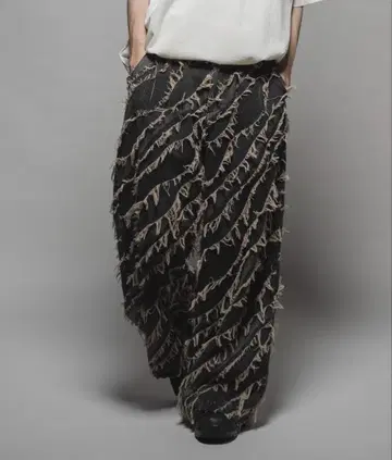 프린지 자카드 배기 데님 브라운 L 사이즈