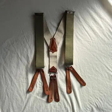 네덜란드군 서스펜더