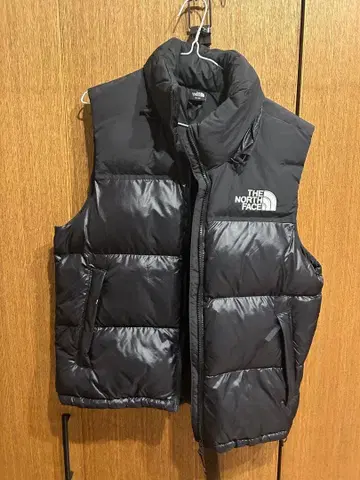 새상품급 THE NORTH FACE 블랙 다운 베스트 M 눕시