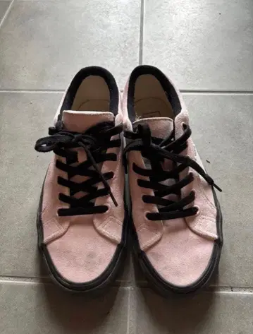 Vans 핑크 스웨이드 Lampin 9