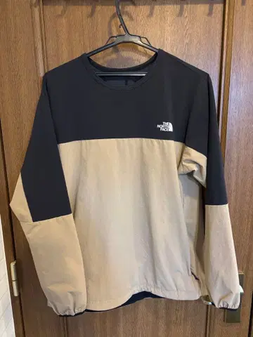 THE NORTH FACE 나일론 자켓 블랙/베이지 NP22082