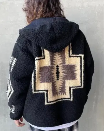 새상품 PENDLETON 펜들턴 BOA HOODIE 보아 B/L